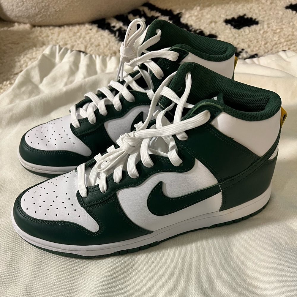 Nike Dunk High - image 1